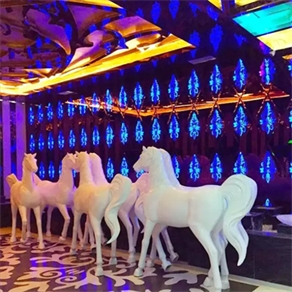 包頭香格里拉君豪會(huì )夜總會(huì )開(kāi)業(yè)